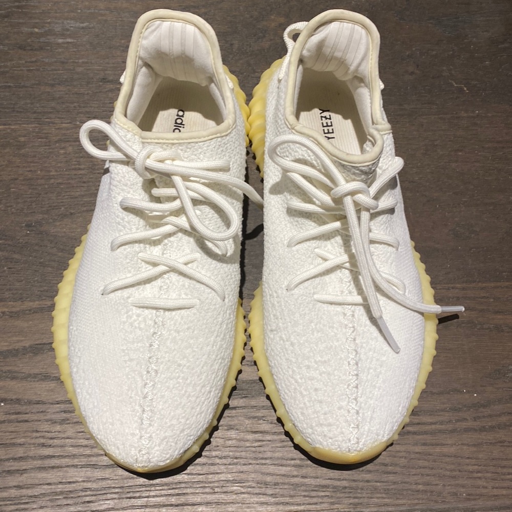 Yeezy 350 white
